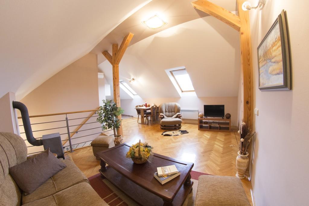 Apartment Oreskovic Otočac المظهر الخارجي الصورة